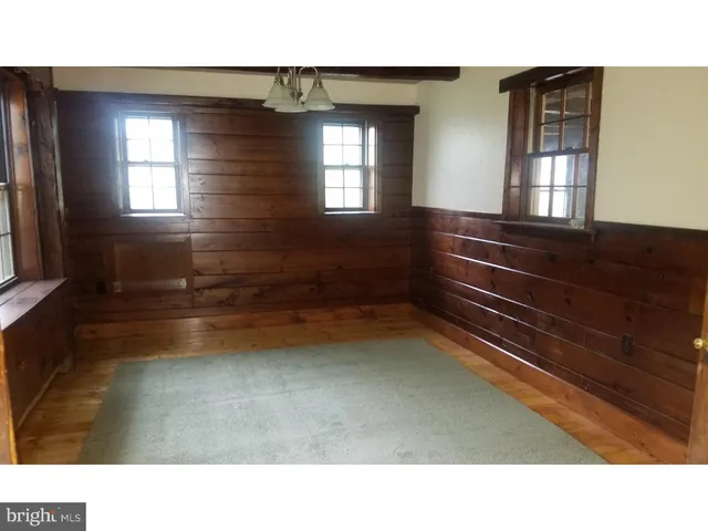 $1,935 | 1371 Old Airport Road, Unit FRONT, Douglassville, PA 19518