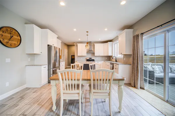$824,999 | 64 Fox Hill Run, Rock Tavern, NY 12575