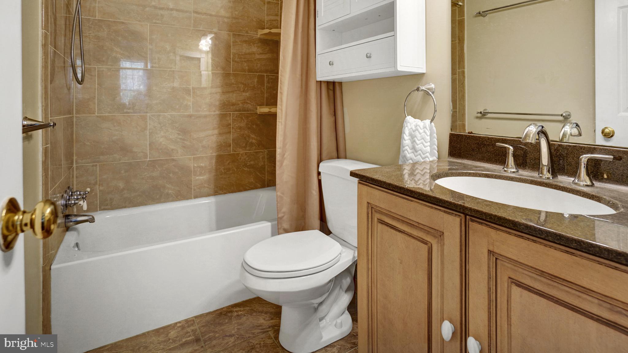 14400 Morton Hall Road Silver Spring, MD 20906 - Photo 21 of 32 Full Bathroom