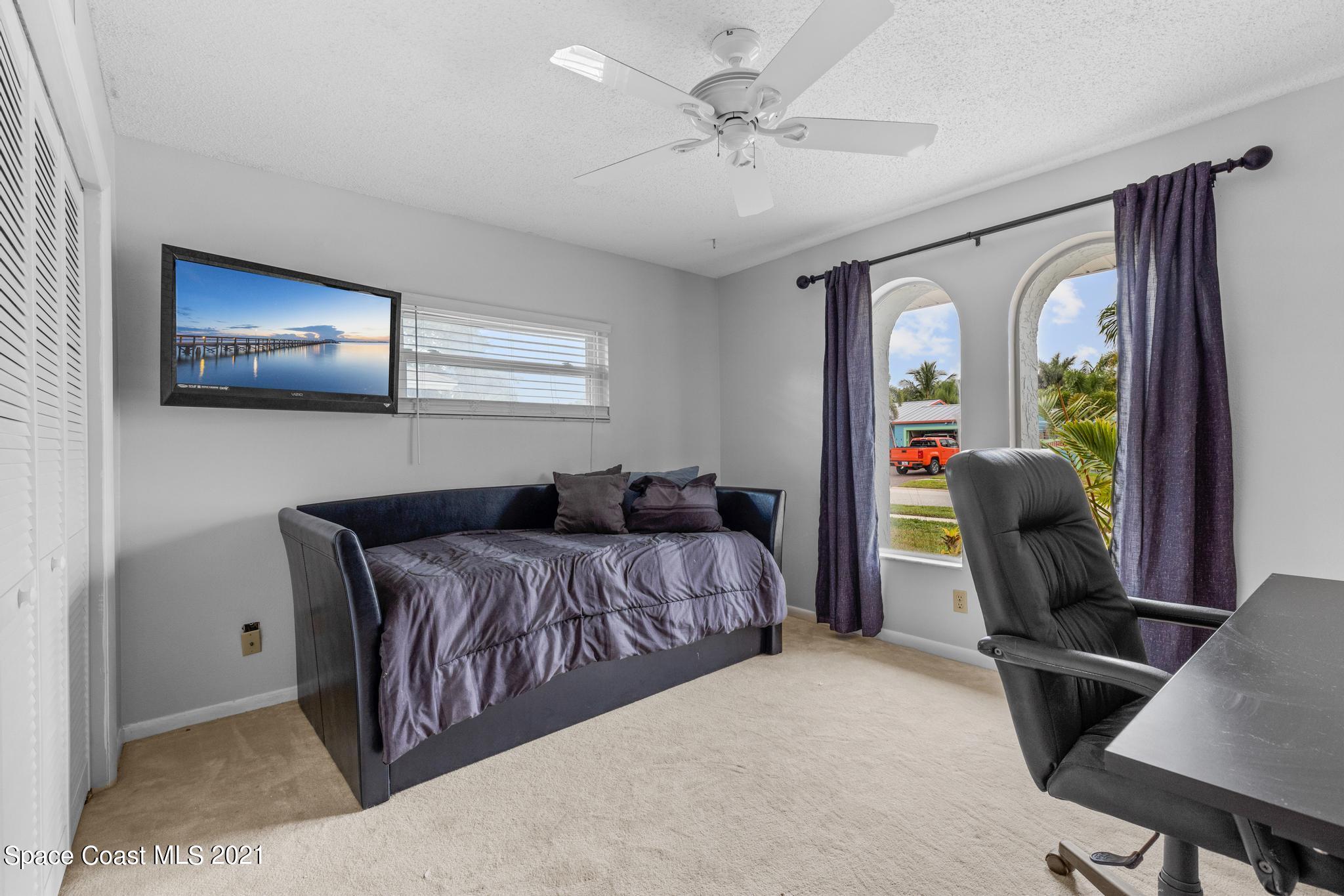 194 Sand Dollar Road Indialantic, FL 32903 - Photo 14 of 26 14 - 194 Sand Dollar Rd (33)