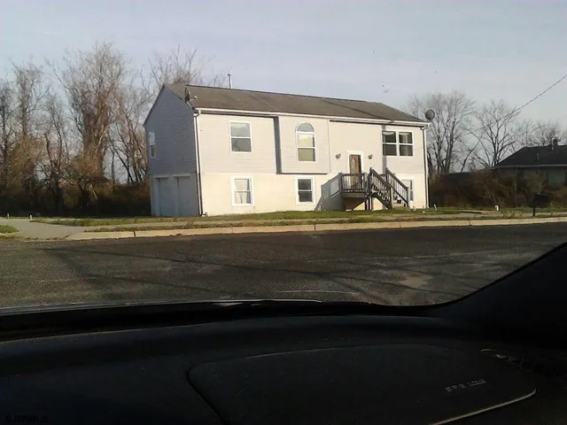 $325,000 | 730 Clearview Avenue, Pleasantville, NJ 08232