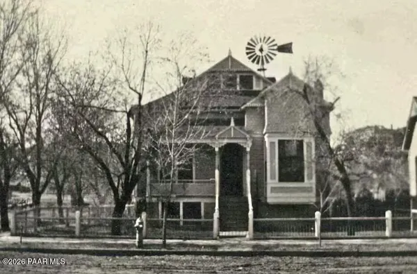 $995,000 | 346 South Montezuma Street, Prescott, AZ 86303