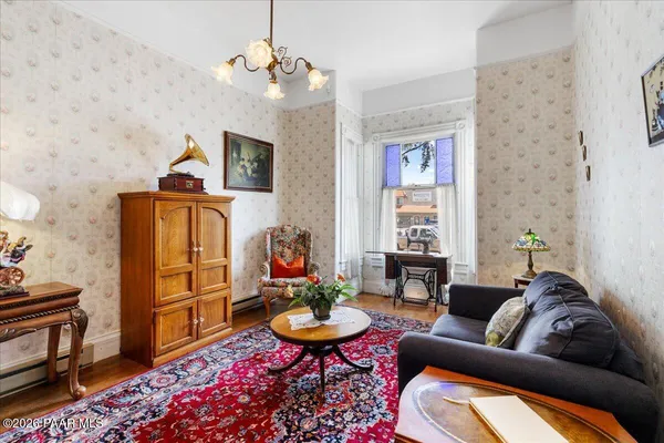 $995,000 | 346 South Montezuma Street, Prescott, AZ 86303