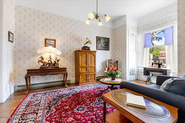 $995,000 | 346 South Montezuma Street, Prescott, AZ 86303