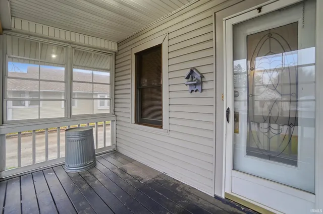 $1,200 | 1239 Charlotte Avenue, Fort Wayne, IN 46805