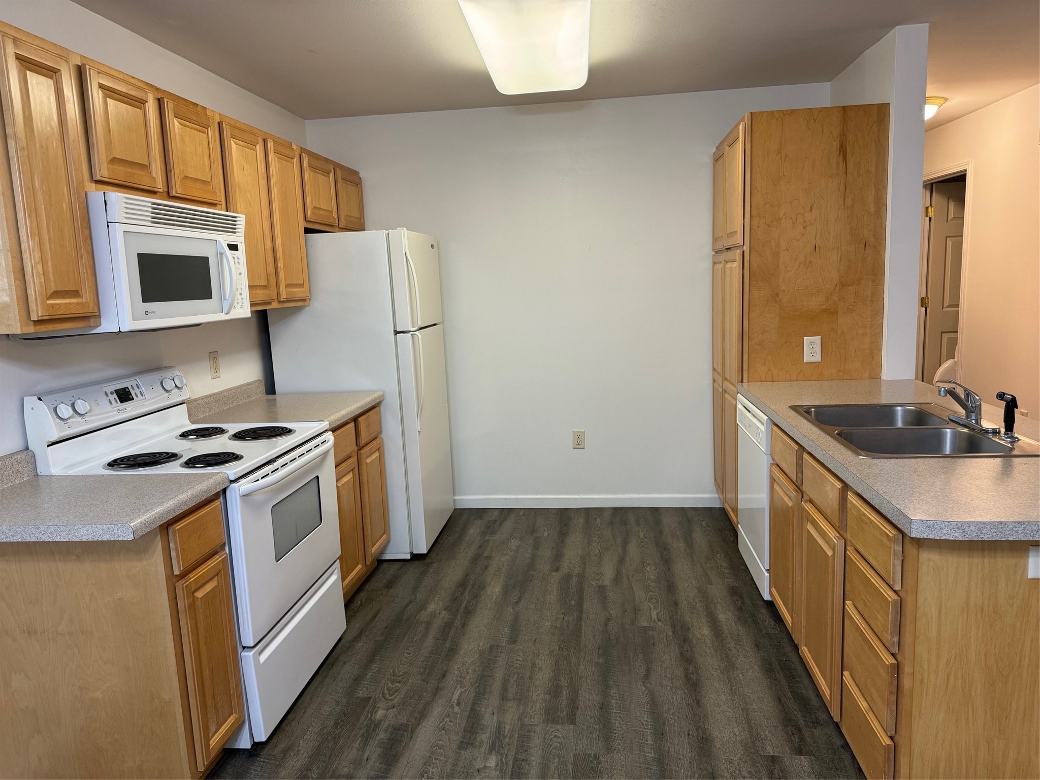 1820 Manwaring Avenue, Unit 3 Rice Lake, WI 54868 - Photo 4 of 17