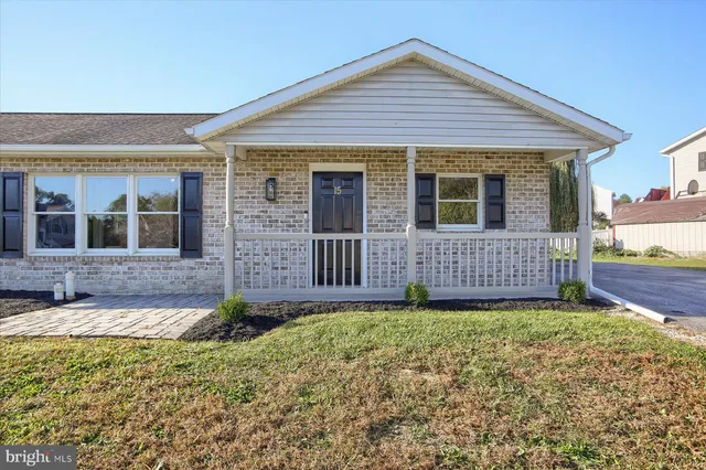 $269,900 | 15 Courtney Drive, Shippensburg, PA 17257