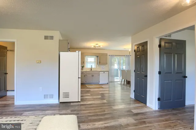 $269,900 | 15 Courtney Drive, Shippensburg, PA 17257