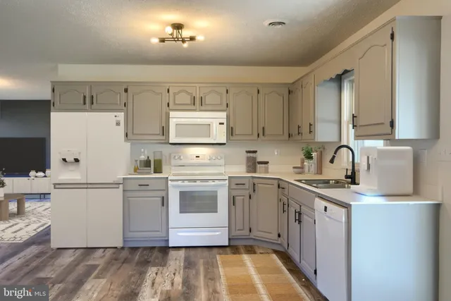 $269,900 | 15 Courtney Drive, Shippensburg, PA 17257