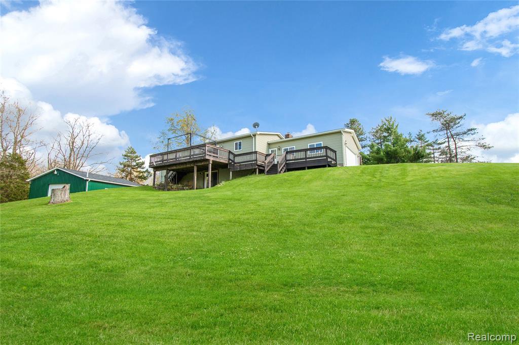 9093 Jordan Road Grand Blanc, MI 48439 - Photo 11 of 40