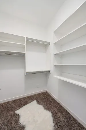 $2,700 | 7353 West Grand Avenue, Unit 3W, Elmwood Park, IL 60707