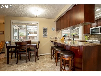 444 72nd Street Springfield, OR 97478 - Photo 16 of 32