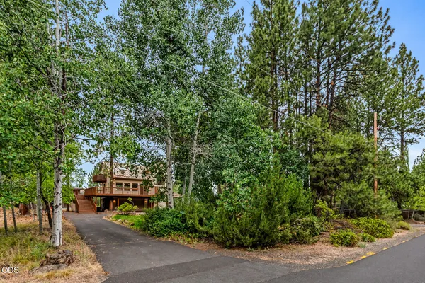 $800,000 | 19432 Kemple Drive, Bend, OR 97702