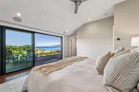 $6,277,000 | 9 Burrell Court, Tiburon, CA 94920