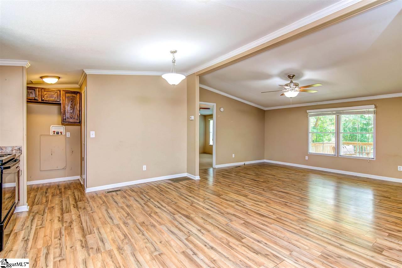 221 Spake Road Pendleton, SC 29670 - Photo 4 of 36