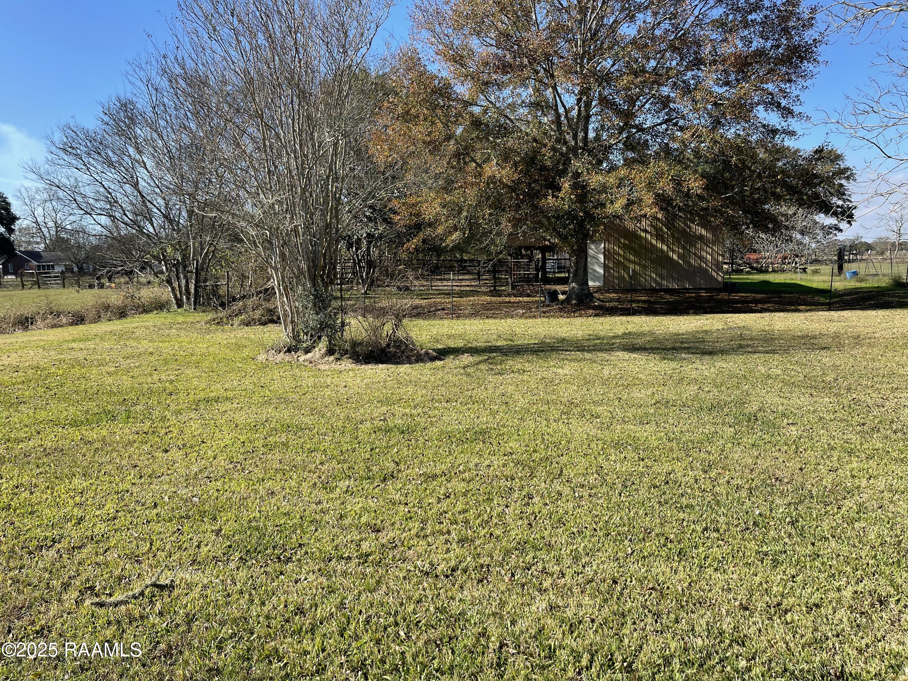 910 South Railroad Street Delcambre, LA 70528 - Photo 18 of 24 IMG_1966