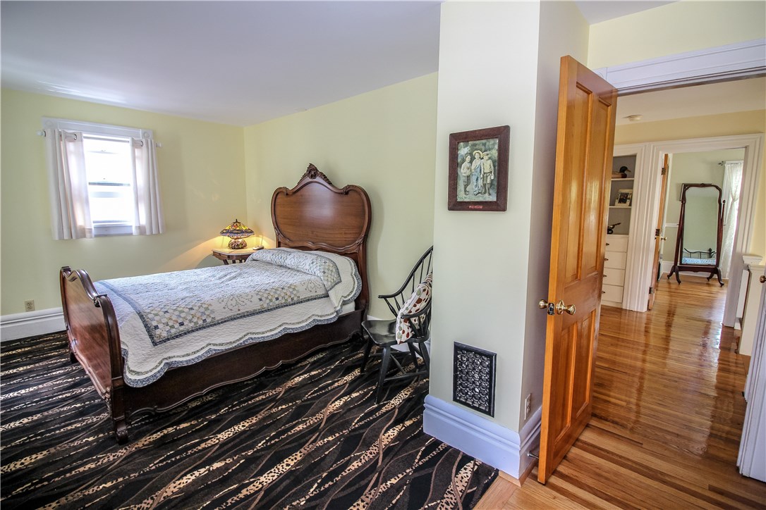 194 Brunswick Street Rochester, NY 14607 - Photo 13 of 27