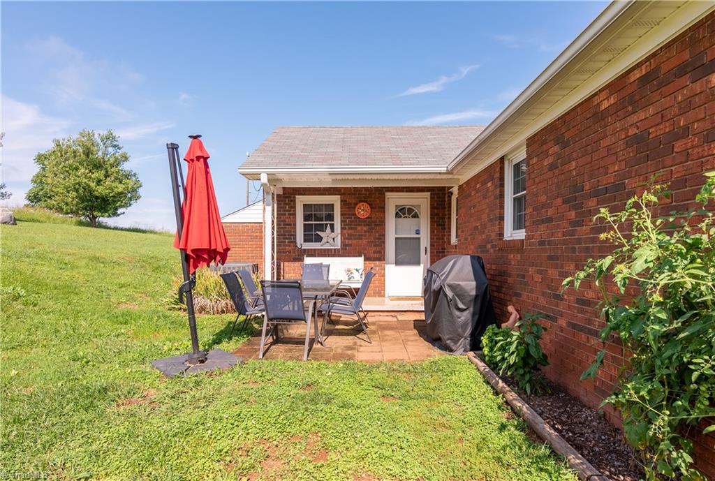 2897 Austin Traphill Road Elkin, NC 28621 - Photo 31 of 43 Gallery Image 31
