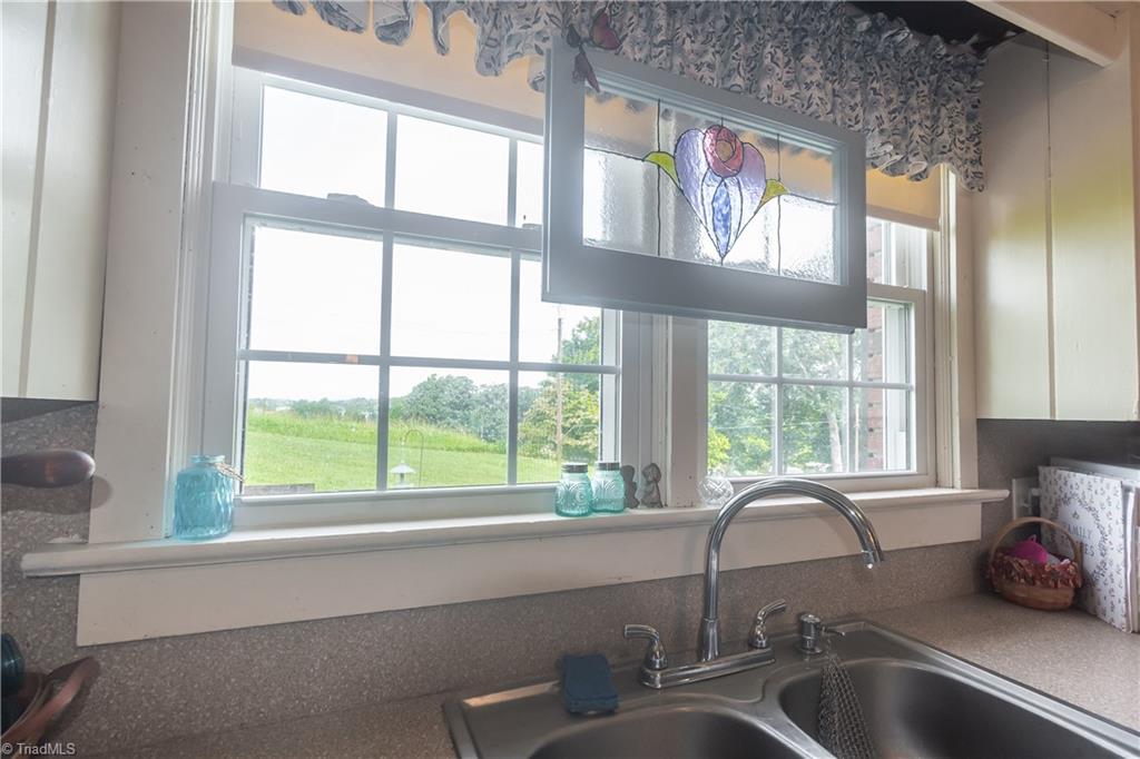 2897 Austin Traphill Road Elkin, NC 28621 - Photo 9 of 43 Gallery Image 9