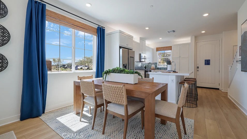 2201 Aneto Way Santa Paula, CA 93060 - Photo 3 of 29 Photos shown are of model only- not actual homesite.