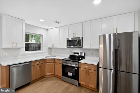 $499,000 | 13453 Colesmire Gate Way, Bristow, VA 20136