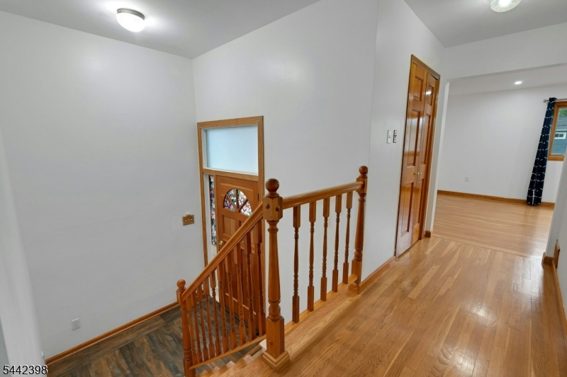 61 Fairmount Road Parsippany, NJ 07054 - Photo 16 of 21