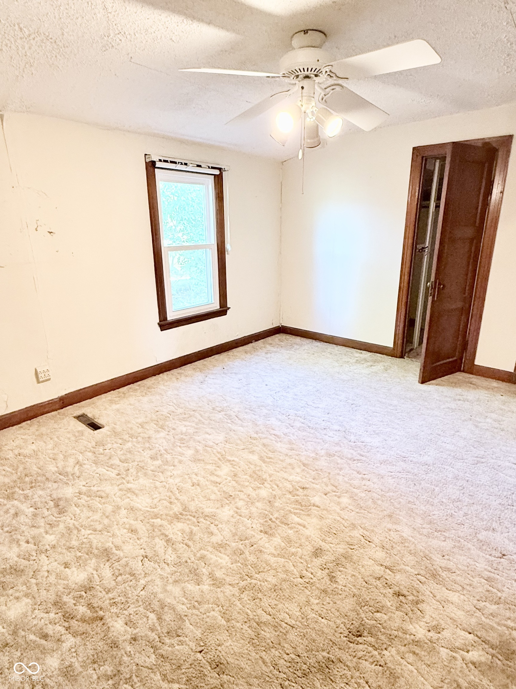 500 Averitt Road Greenwood, IN 46142 - Photo 27 of 55