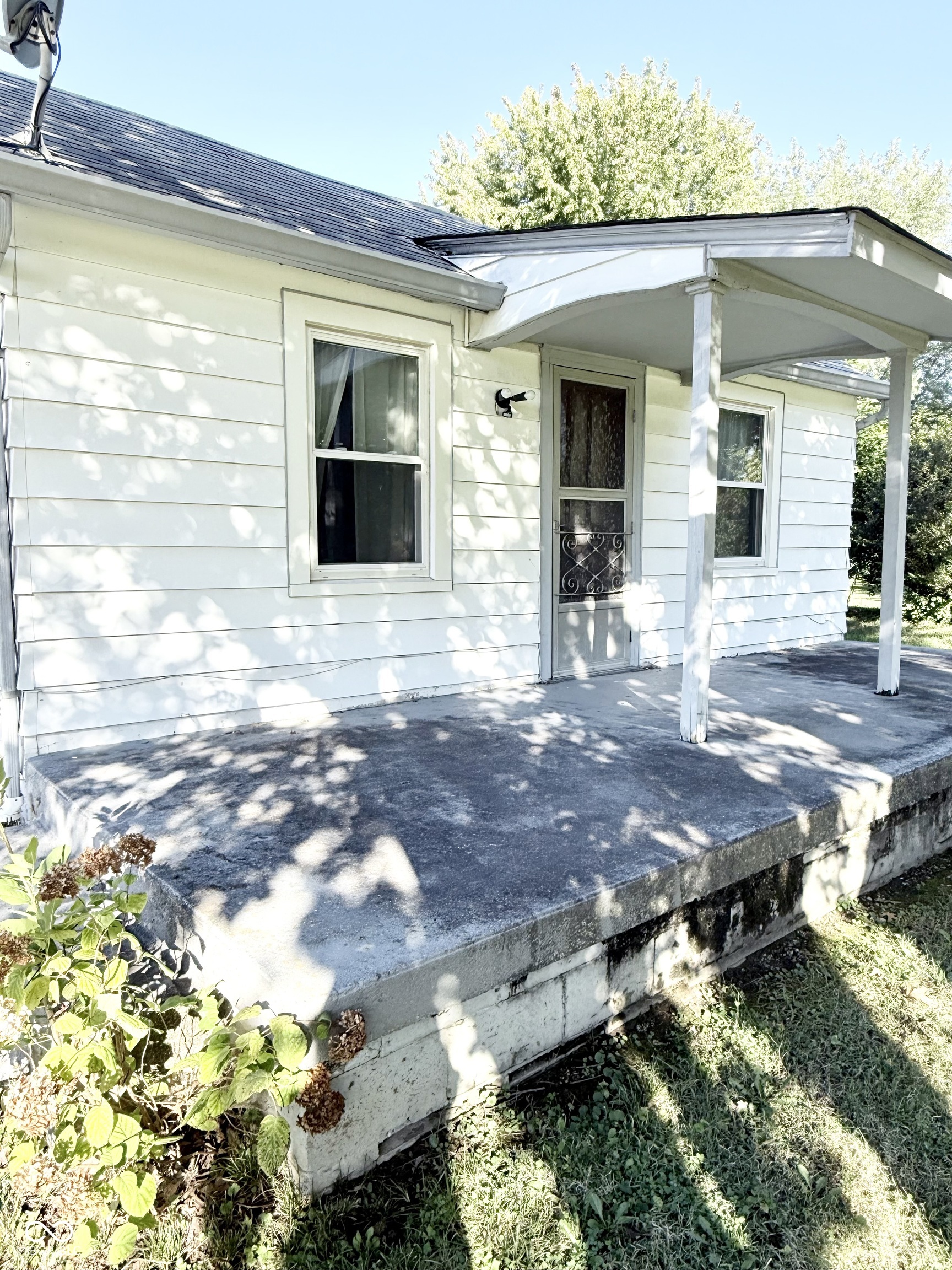 500 Averitt Road Greenwood, IN 46142 - Photo 3 of 55