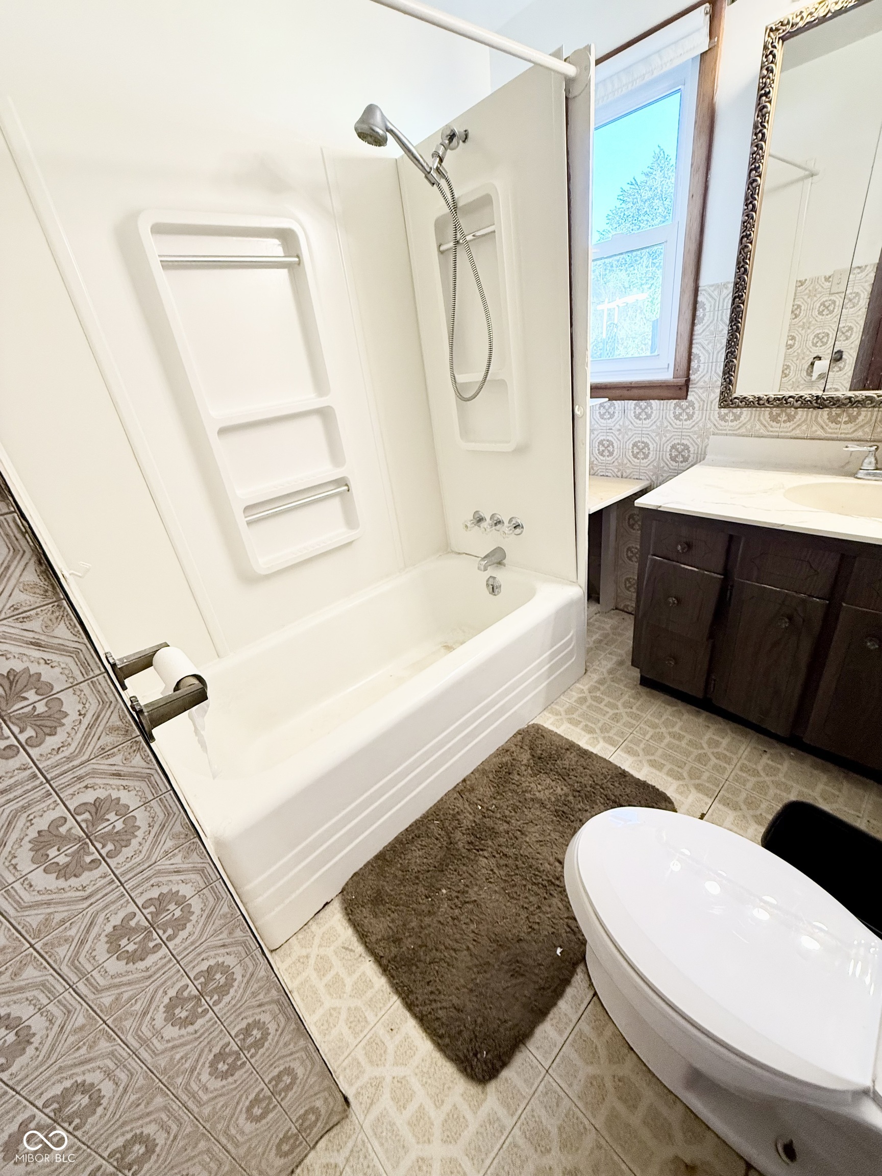 500 Averitt Road Greenwood, IN 46142 - Photo 34 of 55