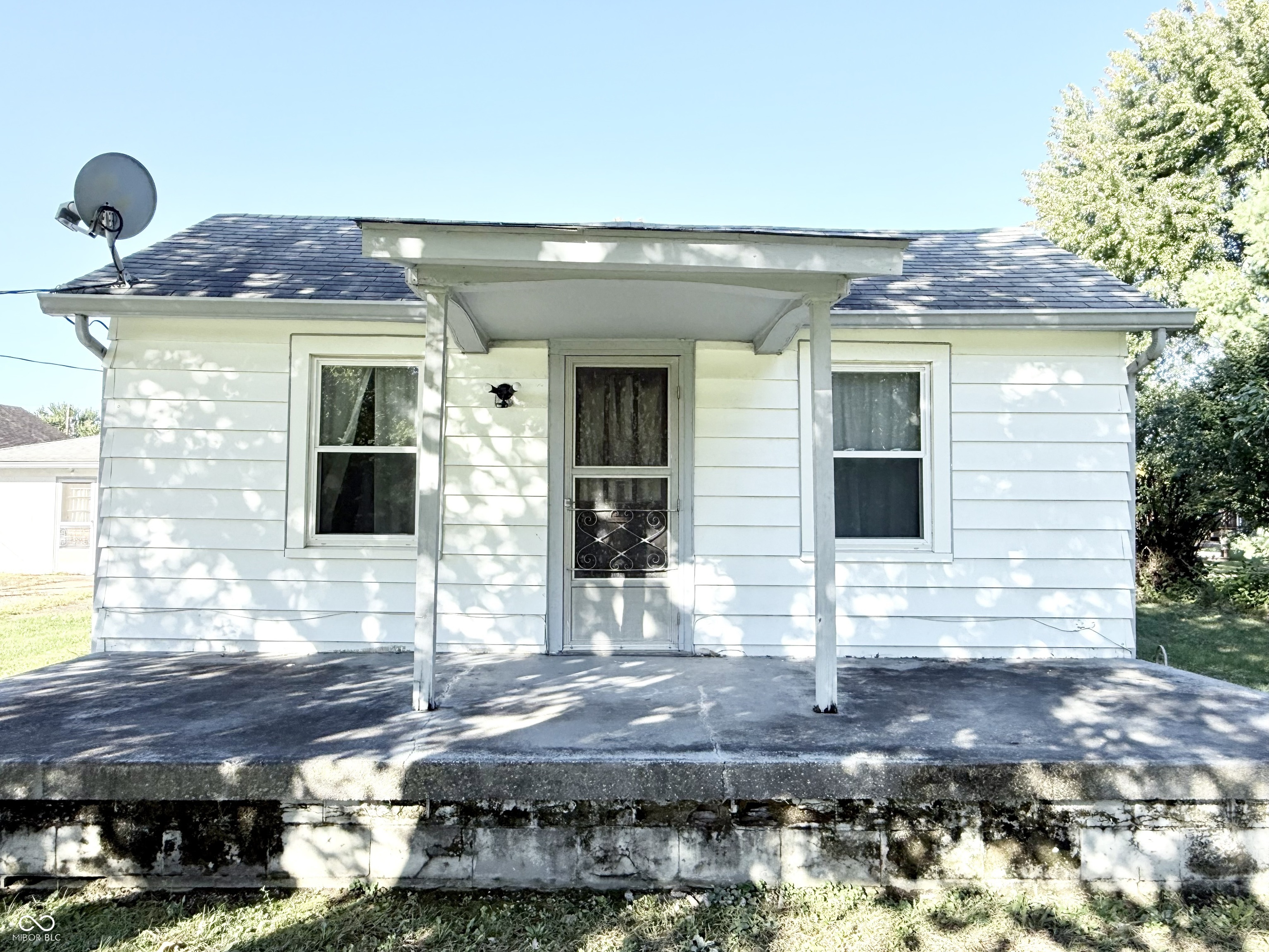 500 Averitt Road Greenwood, IN 46142 - Photo 4 of 55