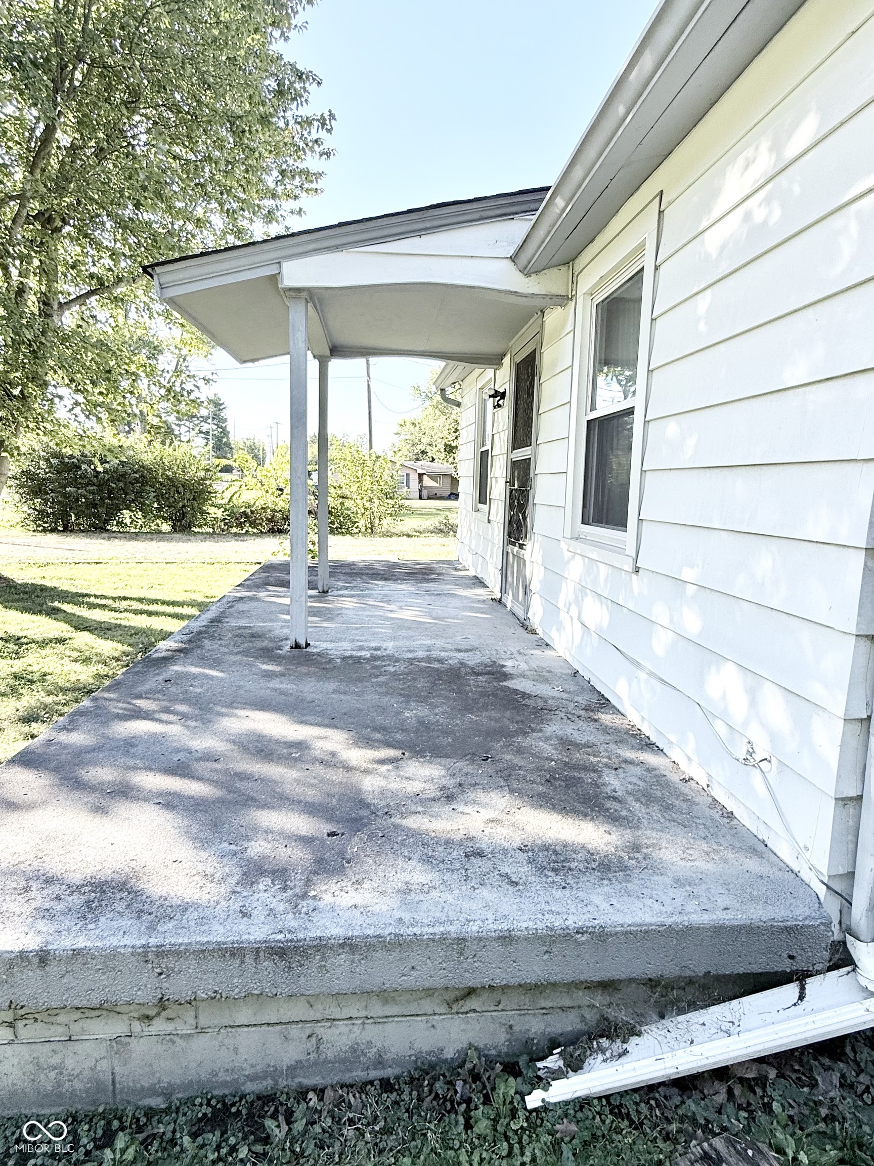 500 Averitt Road Greenwood, IN 46142 - Photo 6 of 55