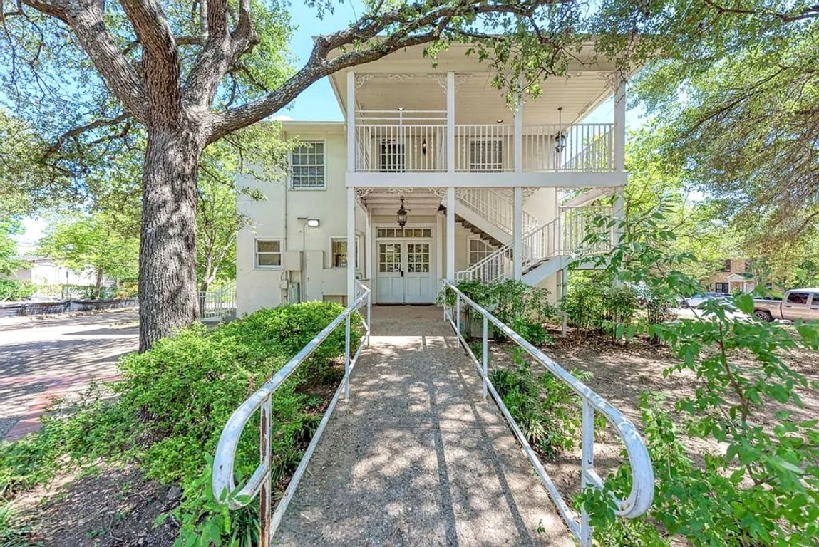1919 Robbins Place Austin, TX 78705 - Photo 11 of 28 a view of a house with brick walls