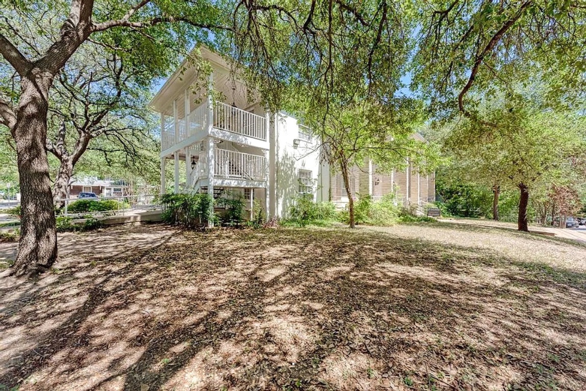 1919 Robbins Place Austin, TX 78705 - Photo 7 of 28 a view of a house with a tree in front