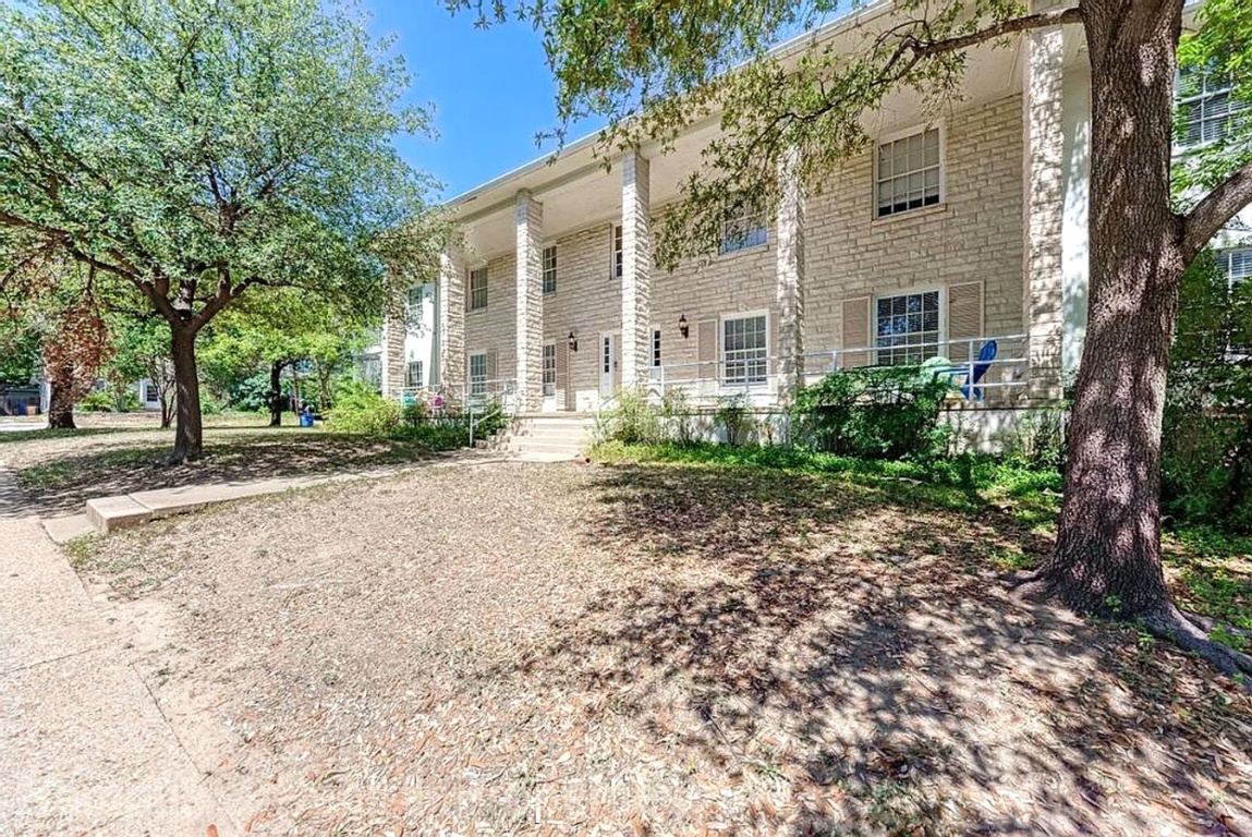 1919 Robbins Place Austin, TX 78705 - Photo 8 of 28 front view of a house with a yard