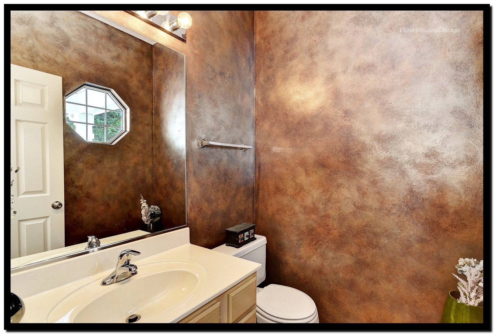 8299 Ripple Ridge, Unit 8299 Darien, IL 60561 - Photo 13 of 26
