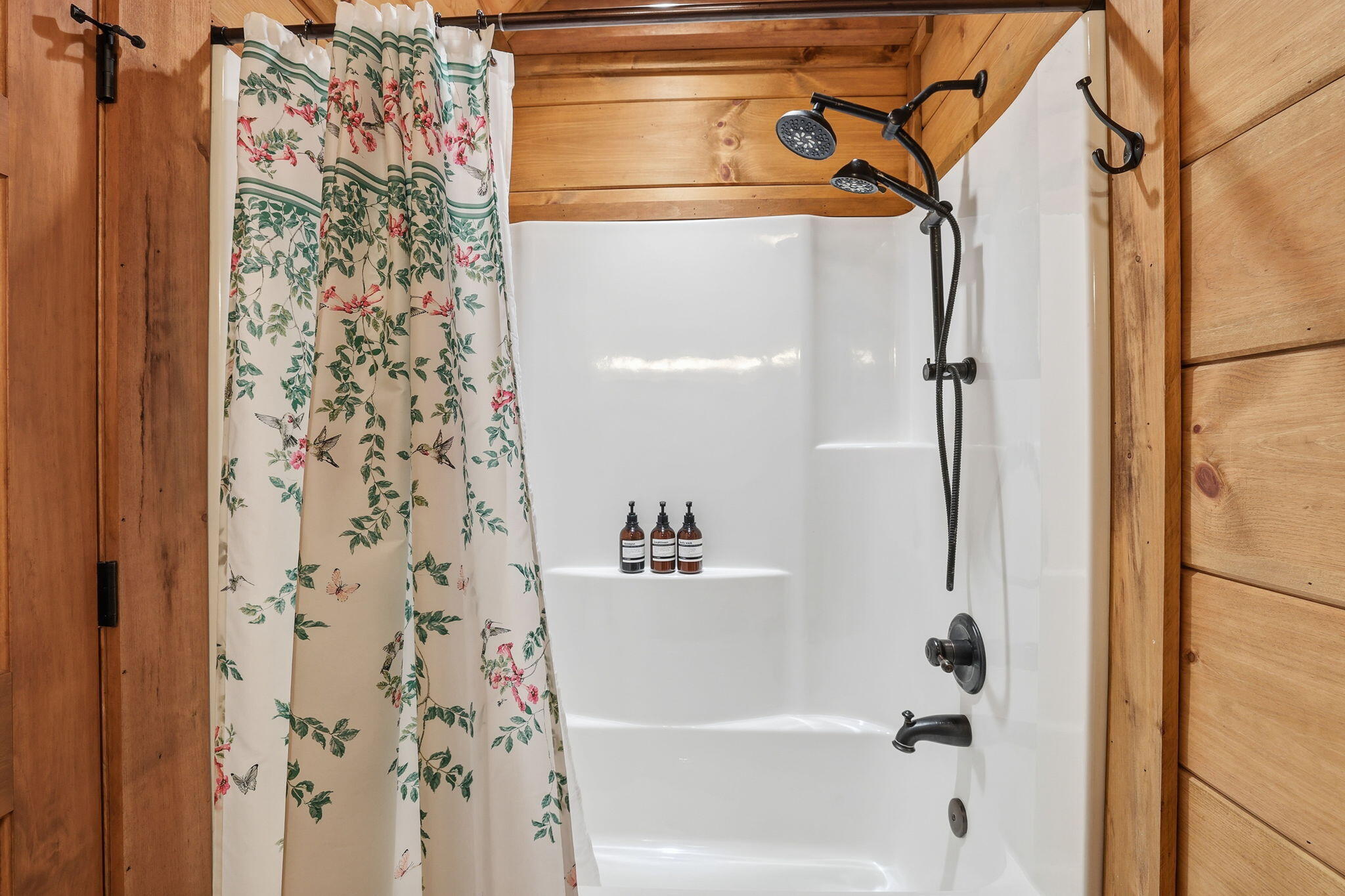 313 Lowry Lane Chickamauga, GA 30707 - Photo 31 of 62 bathroom