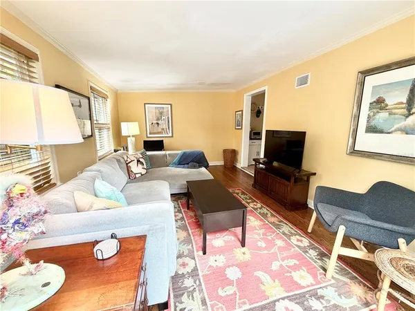 $3,500 | 4908 27th Avenue South, Gulfport, FL 33707