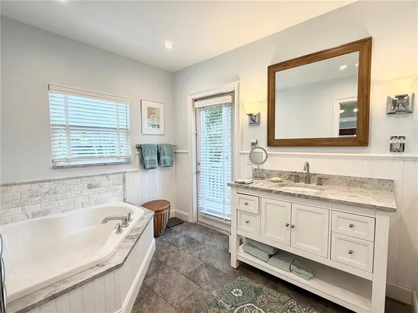 $3,200 | 4908 27th Avenue South, Gulfport, FL 33707