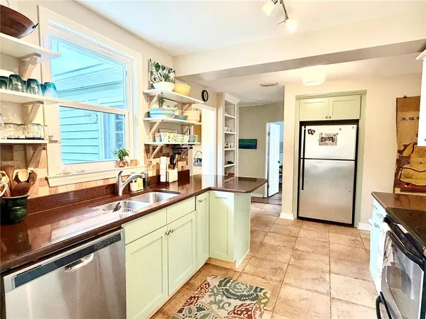 $3,500 | 4908 27th Avenue South, Gulfport, FL 33707