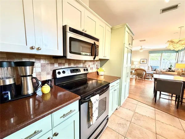 $3,200 | 4908 27th Avenue South, Gulfport, FL 33707