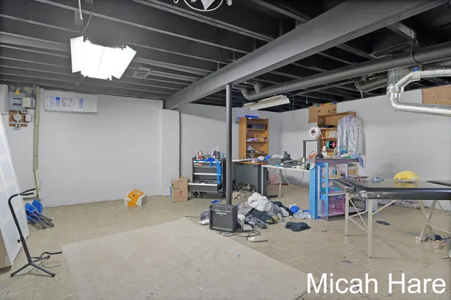 $249,900 | 1393 Katrina Drive Southeast, Grand Rapids, MI 49508