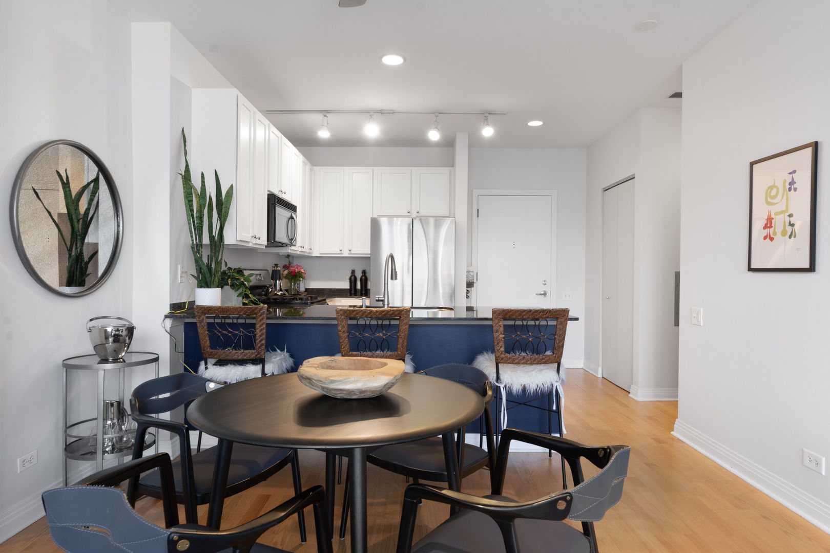 859 West Erie Street, Unit 408 Chicago, IL 60642 - Photo 7 of 17