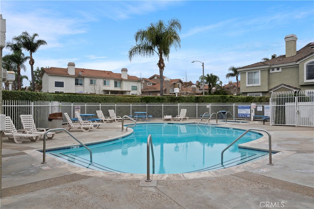 686 Azure Lane, Unit 2 Corona, CA 92879 - Photo 28 of 31