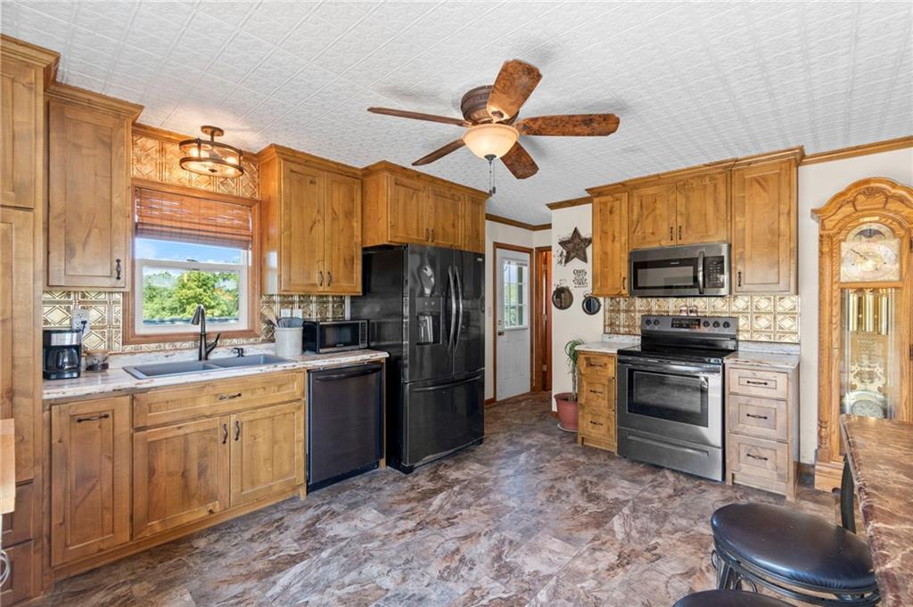 8235 Northwest Kidder Road Kidder, MO 64649 - Photo 8 of 58