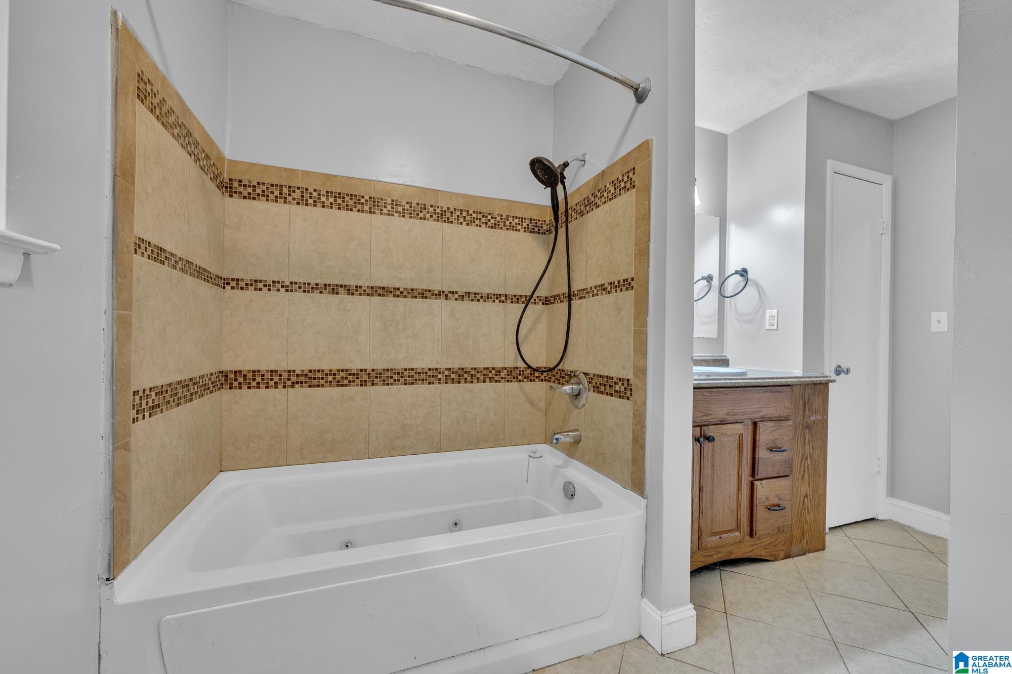 729 North Pine Hill Road Birmingham, AL 35217 - Photo 14 of 22
