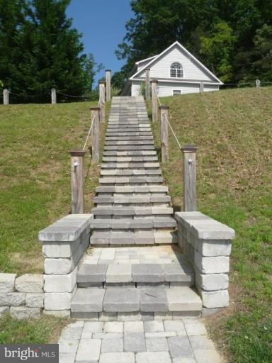 384 North Shore Road Pasadena, MD 21122 - Photo 26 of 28 Exterior #5
