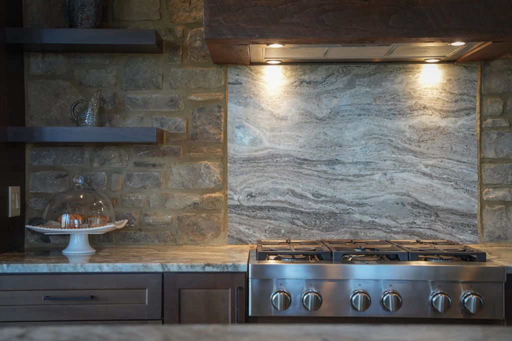 1241 Scenic Drive Blue Ridge, GA 30513 - Photo 15 of 96