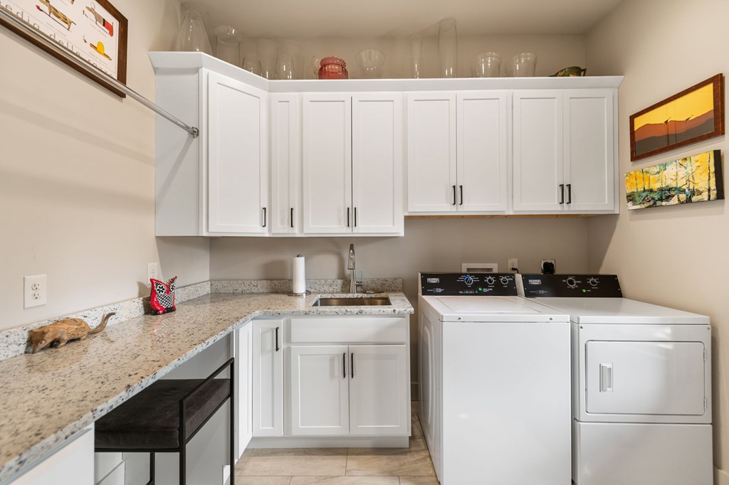 1241 Scenic Drive Blue Ridge, GA 30513 - Photo 65 of 96