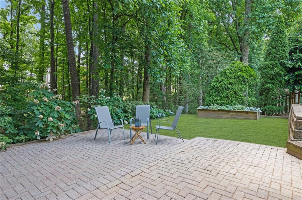 1620 Reindeer Ridge Alpharetta, GA 30005 - Photo 40 of 56