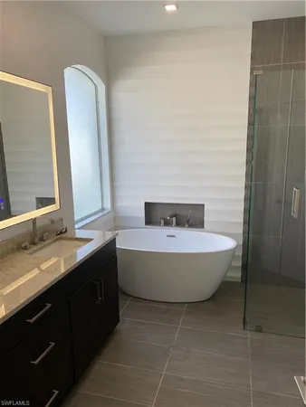 $3,500 | 5717 Lago Villaggio Way, Naples, FL 34104